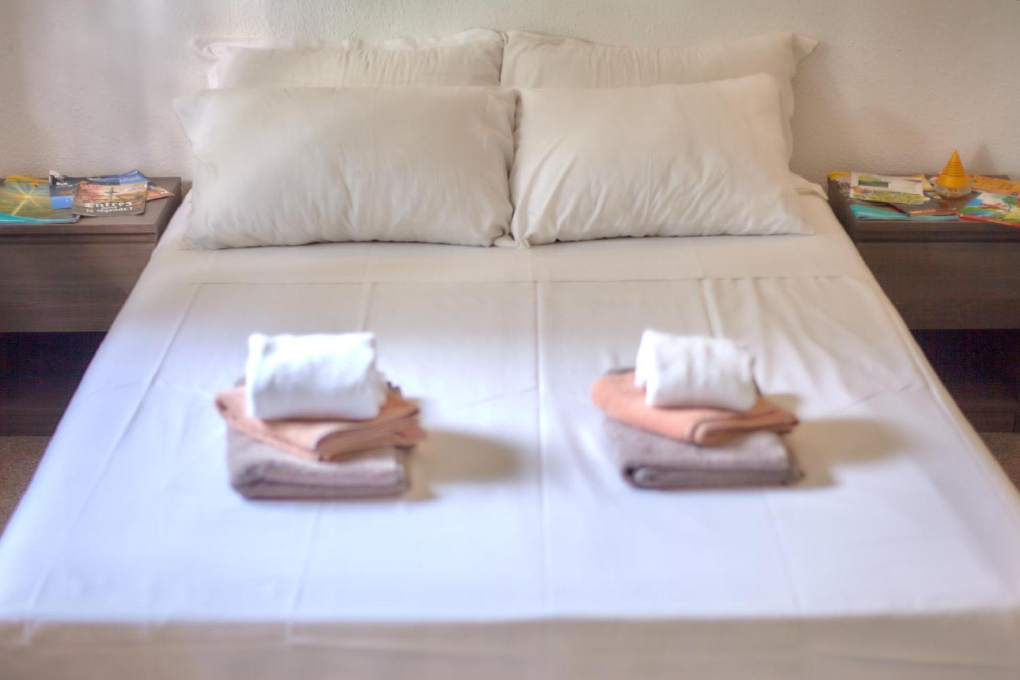 Hotel La Voile Bleue La Richardais Eksteriør billede